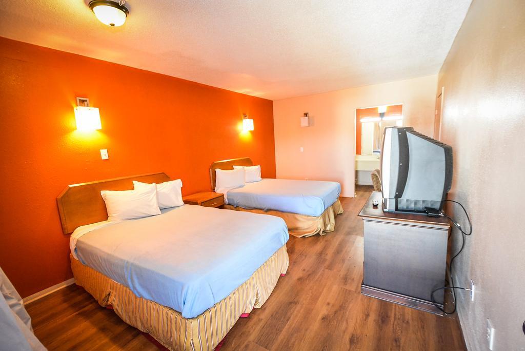 America'S Best Inn Montgomery مونتغومري المظهر الخارجي الصورة