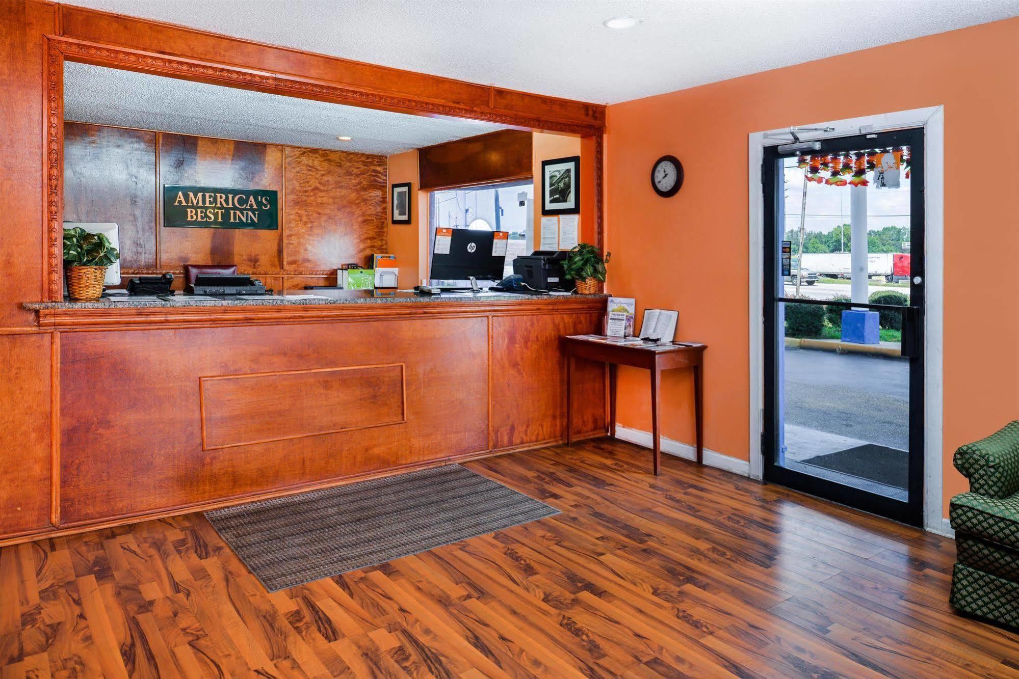 America'S Best Inn Montgomery مونتغومري المظهر الخارجي الصورة