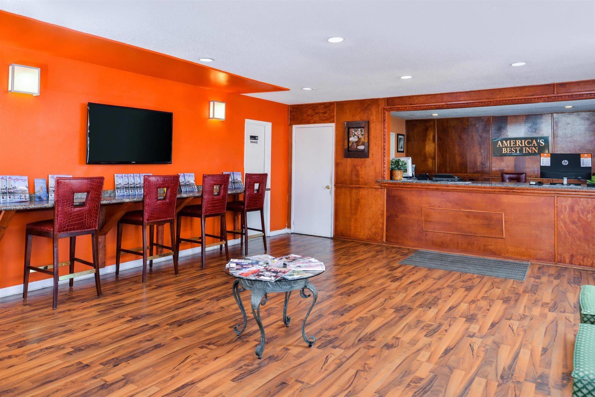 America'S Best Inn Montgomery مونتغومري المظهر الخارجي الصورة