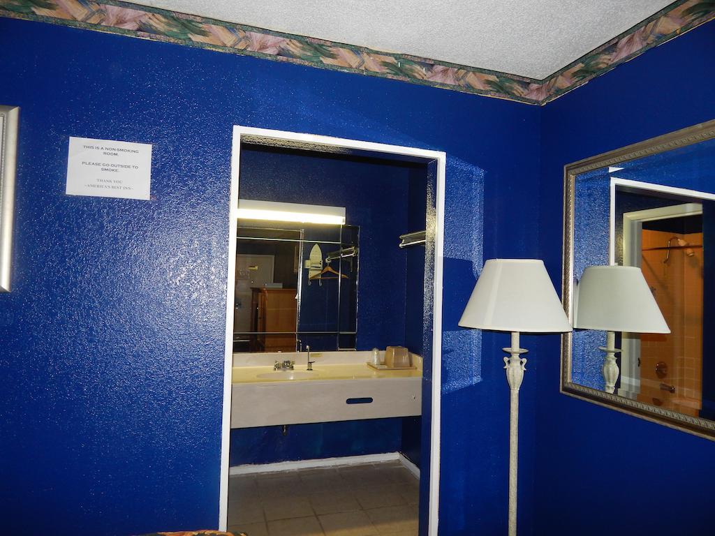 America'S Best Inn Montgomery مونتغومري الغرفة الصورة