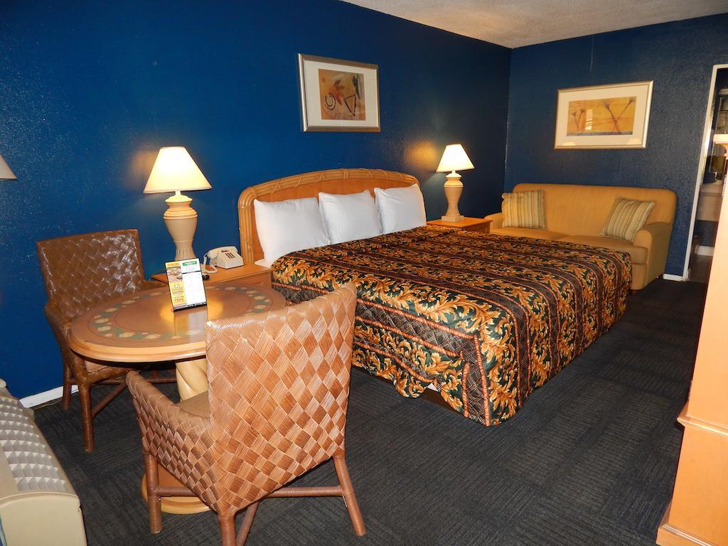 America'S Best Inn Montgomery مونتغومري الغرفة الصورة