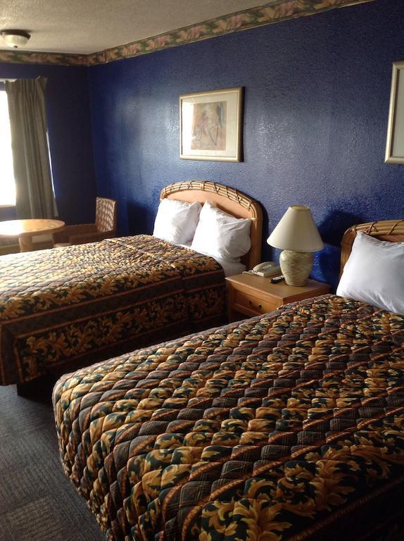 America'S Best Inn Montgomery مونتغومري الغرفة الصورة