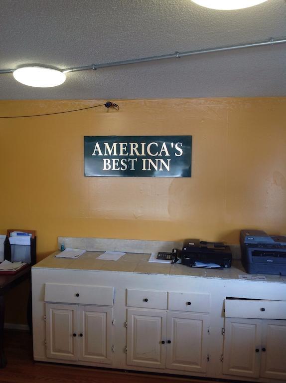 America'S Best Inn Montgomery مونتغومري المظهر الخارجي الصورة